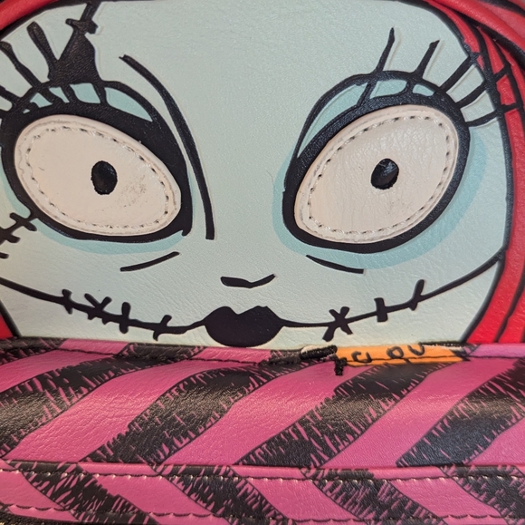 Disney lounge fly Tim Burton backpack - Picture 2 of 7